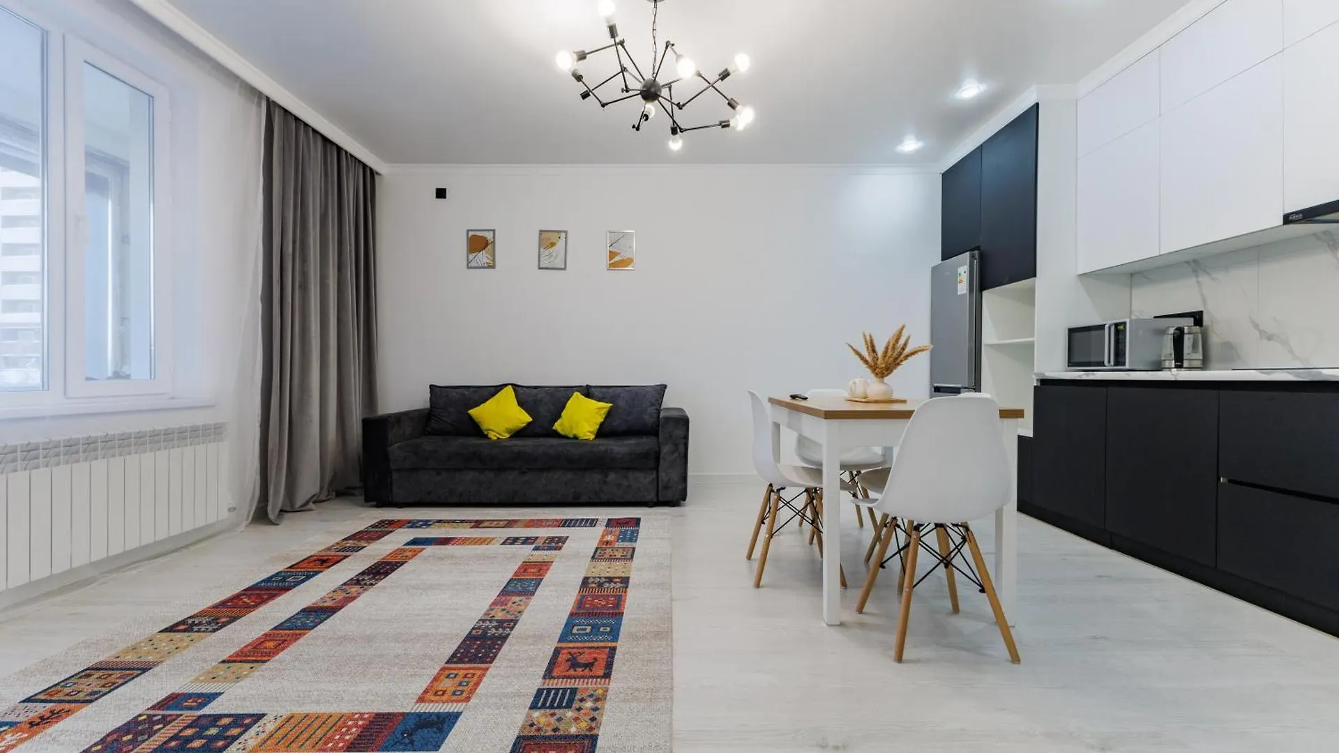Apartment Двухкомнатная Квартира Евро Рядом С Байтерек Абу Даби Ботанический Сад Nur-Sultan