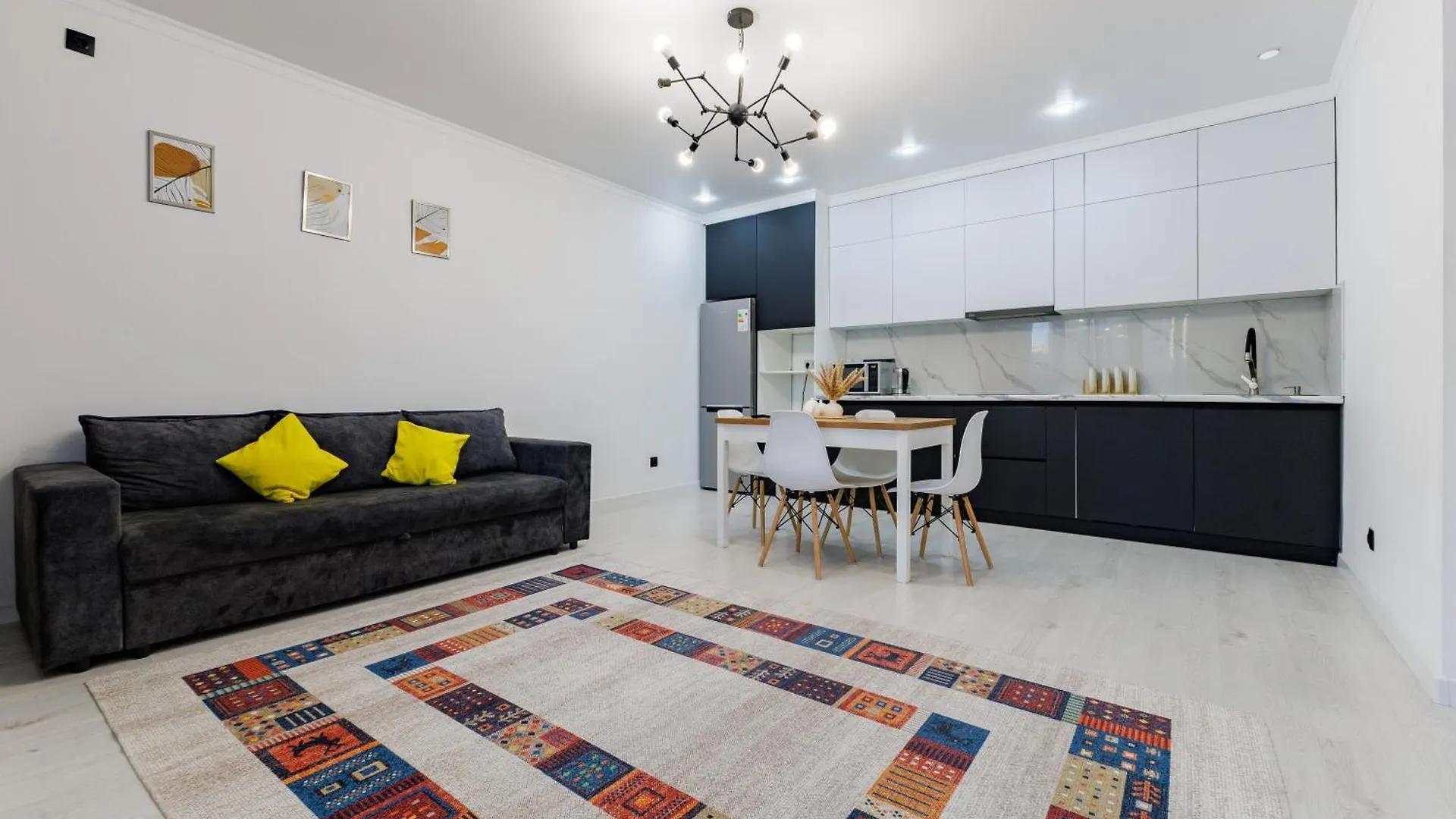 Apartment Двухкомнатная Квартира Евро Рядом С Байтерек Абу Даби Ботанический Сад Nur-Sultan  Kazakhstan